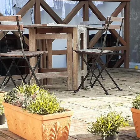 Huebsche Mit Terrasse, Rialtobruecke In Der Naehe * Venice