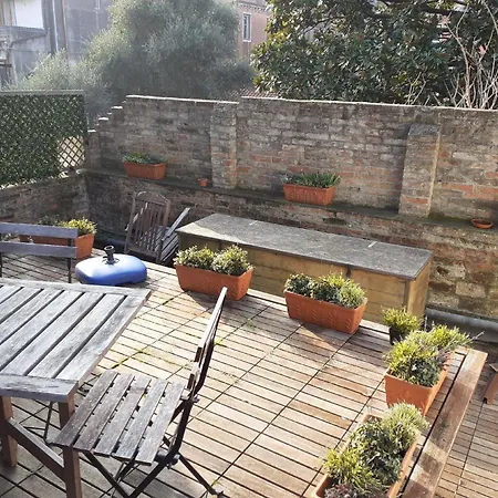 Huebsche Mit Terrasse, Rialtobruecke In Der Naehe Apartment Venice